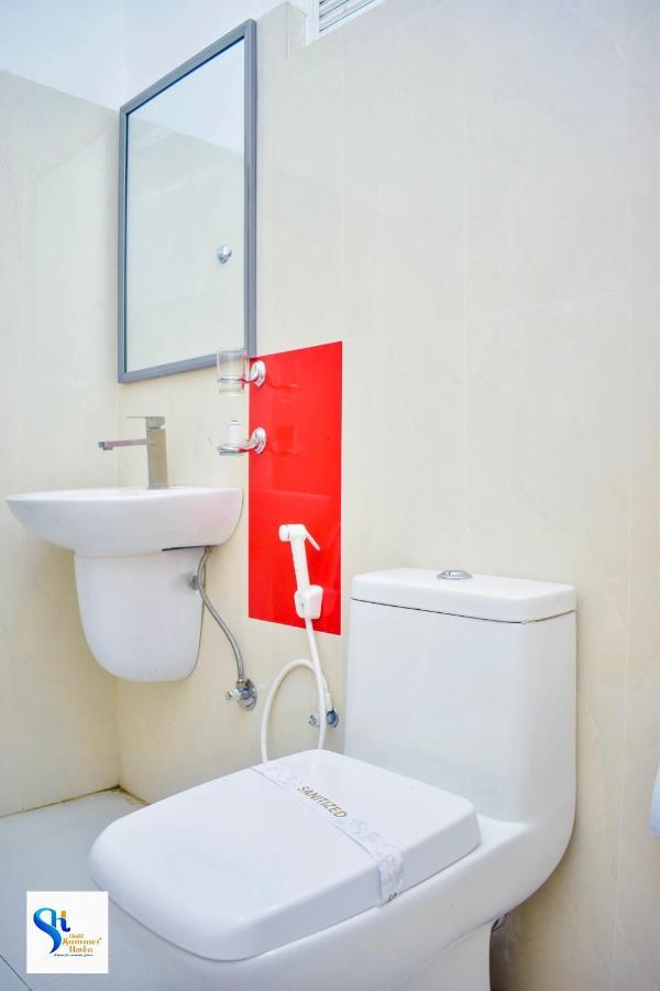 Hotel Summer Haven Полоннарува Екстер'єр фото